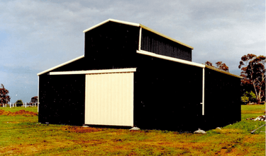 American Barn with Slider